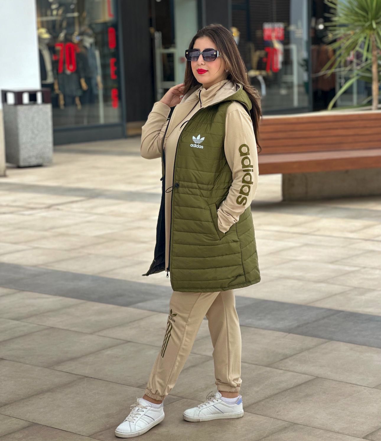 أنصومبل 3 بياس Adidas بثوب مونطوني