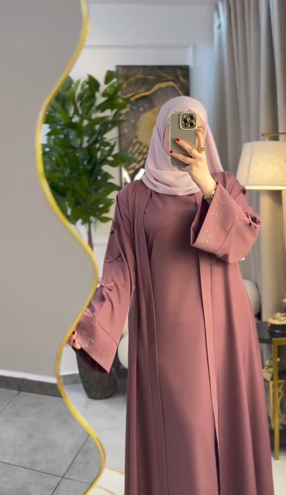 هميزة 2025: آخر صيحات العباية 2 بياس بأقل من ثمن الجملة😍