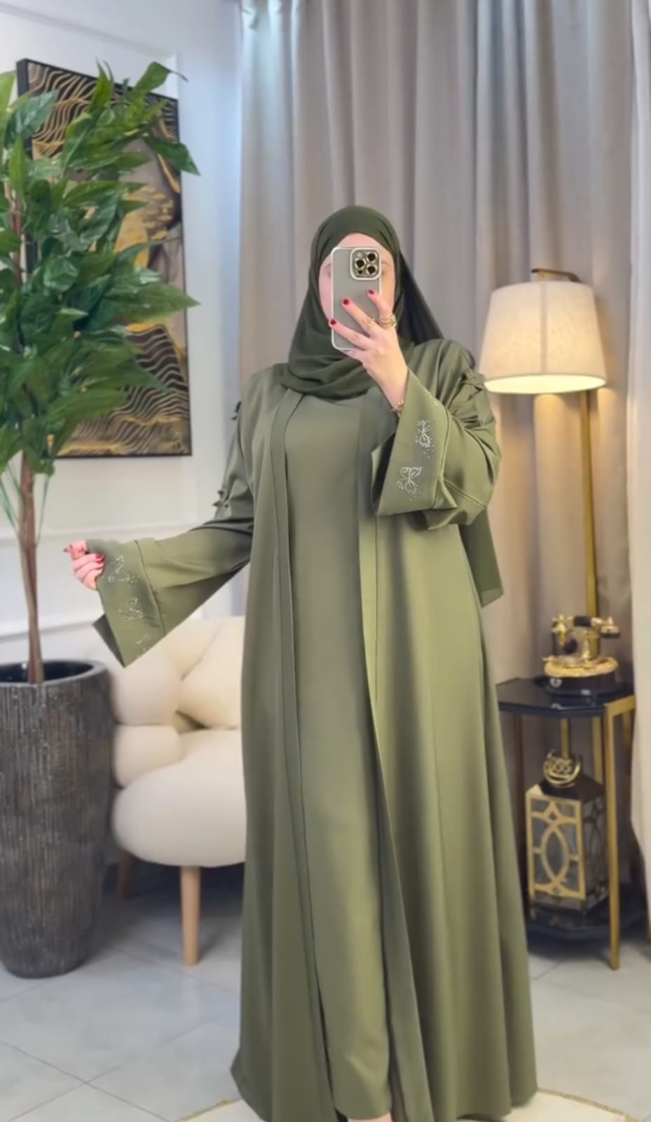 هميزة 2025: آخر صيحات العباية 2 بياس بأقل من ثمن الجملة😍
