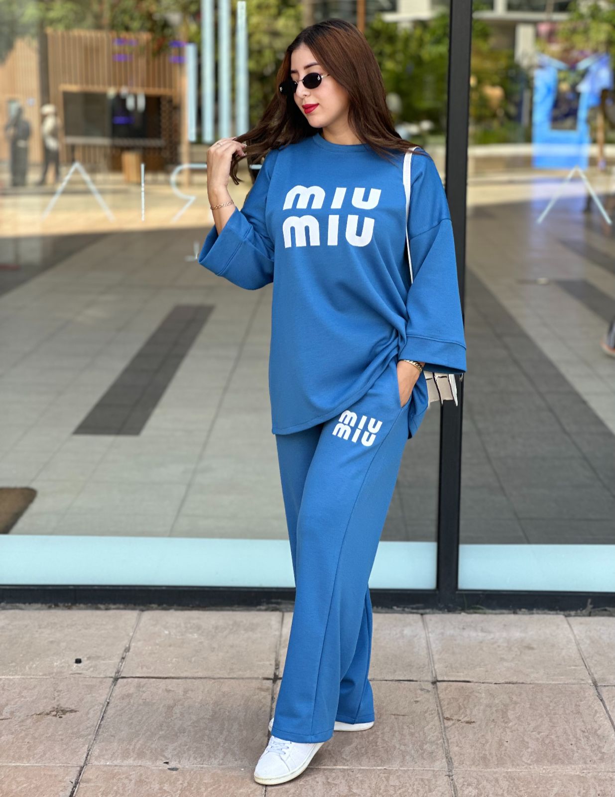 أنصومبل 2 بياس MIU SIMPLE بثوب مونطوني