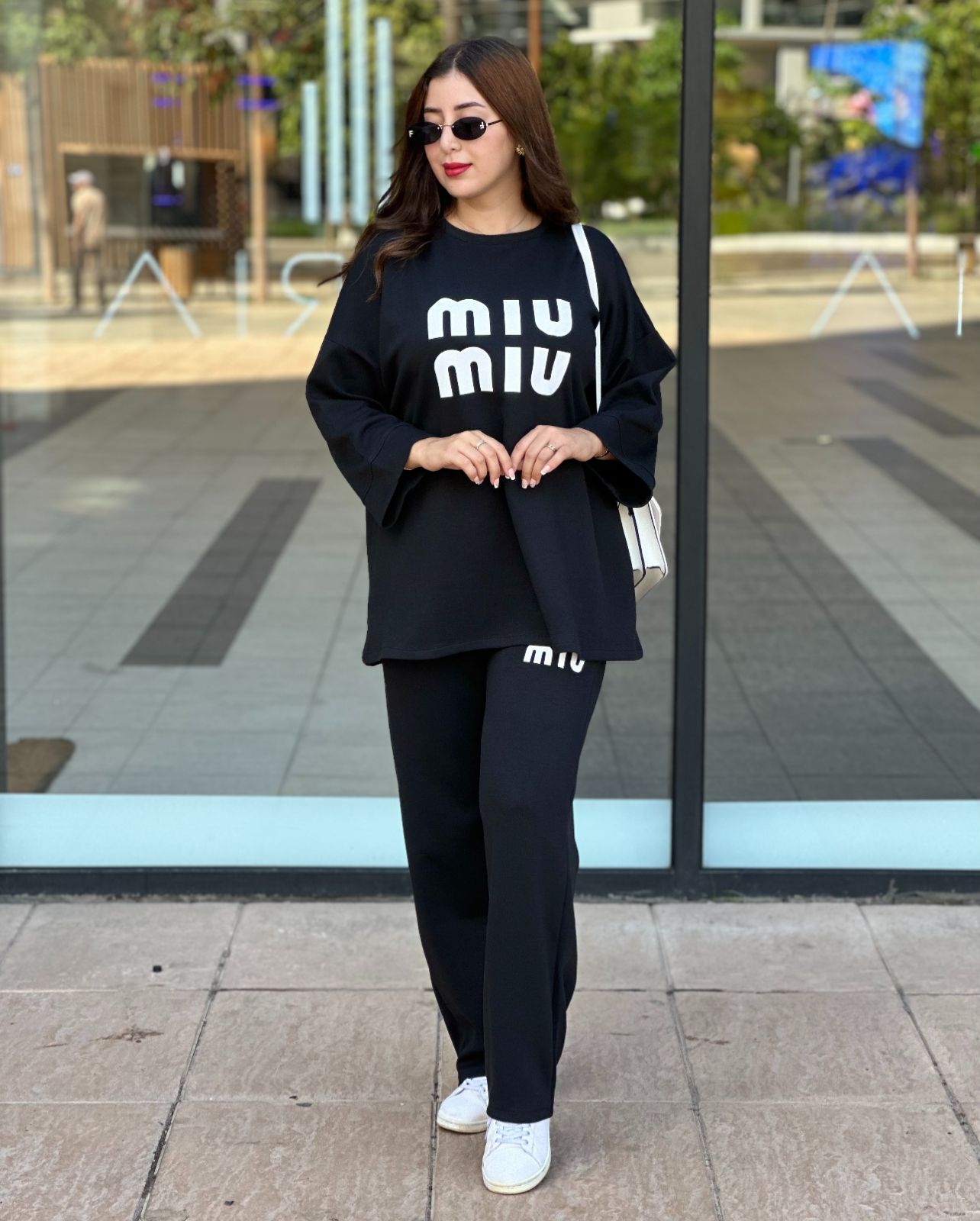 أنصومبل 2 بياس MIU SIMPLE بثوب مونطوني