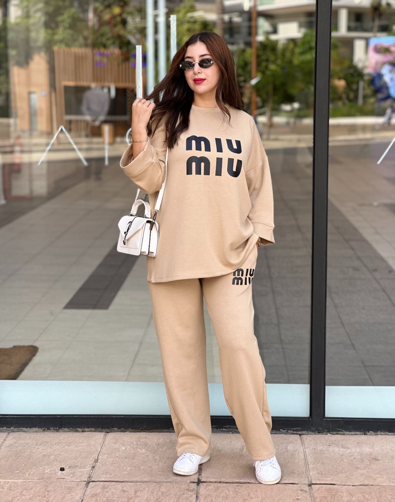 أنصومبل 2 بياس MIU SIMPLE بثوب مونطوني