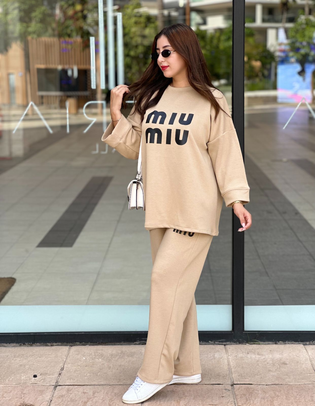 أنصومبل 2 بياس MIU SIMPLE بثوب مونطوني