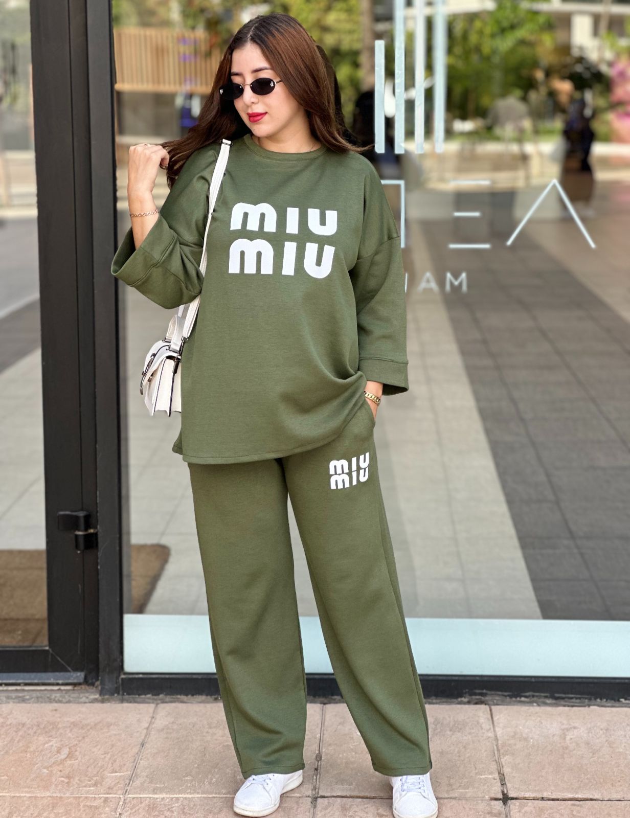 أنصومبل 2 بياس MIU SIMPLE بثوب مونطوني