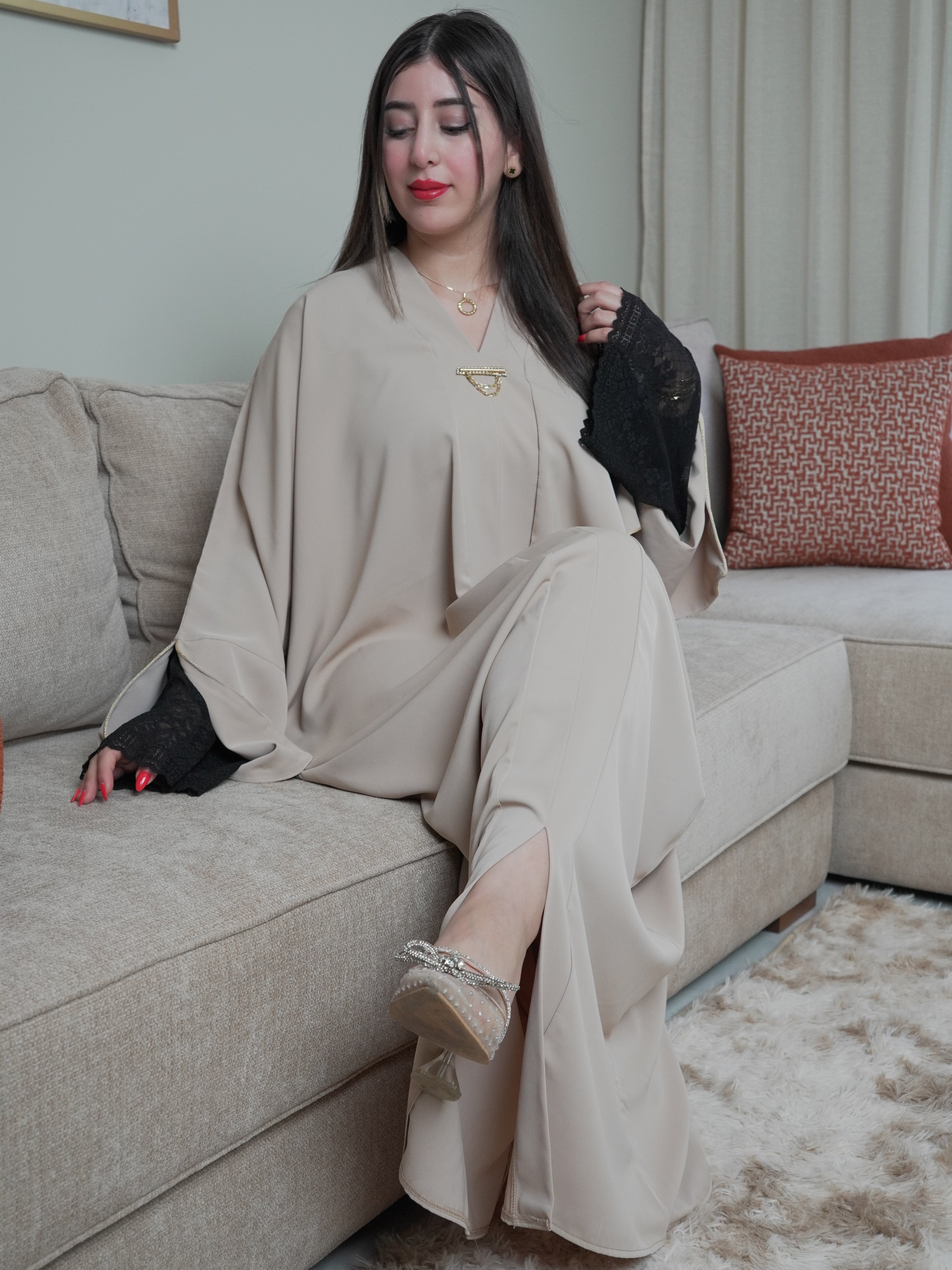 هميزة 2025: آخر صيحات عباية الفراشة بأقل من ثمن الجملة😍