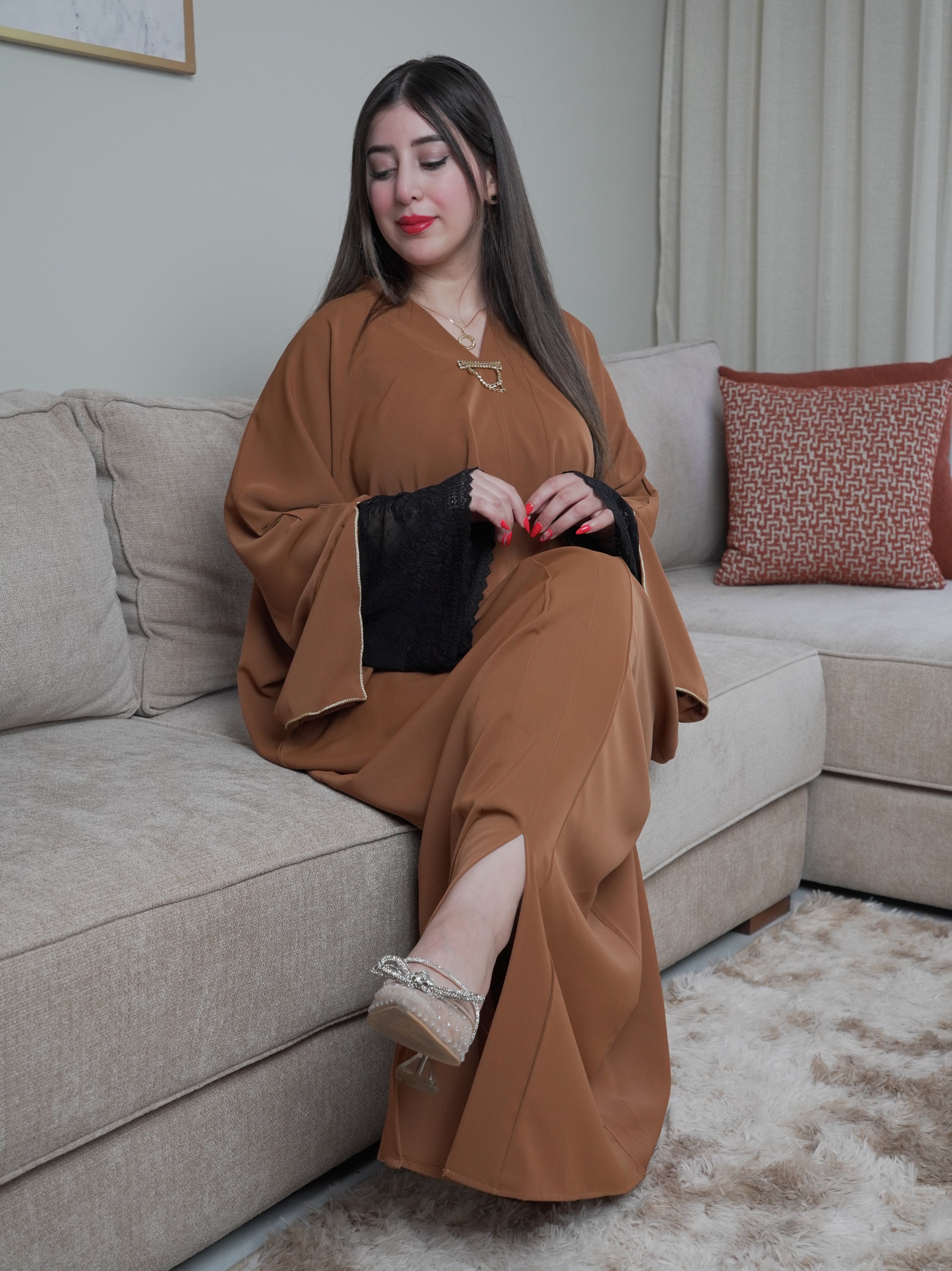 هميزة 2025: آخر صيحات عباية الفراشة بأقل من ثمن الجملة😍