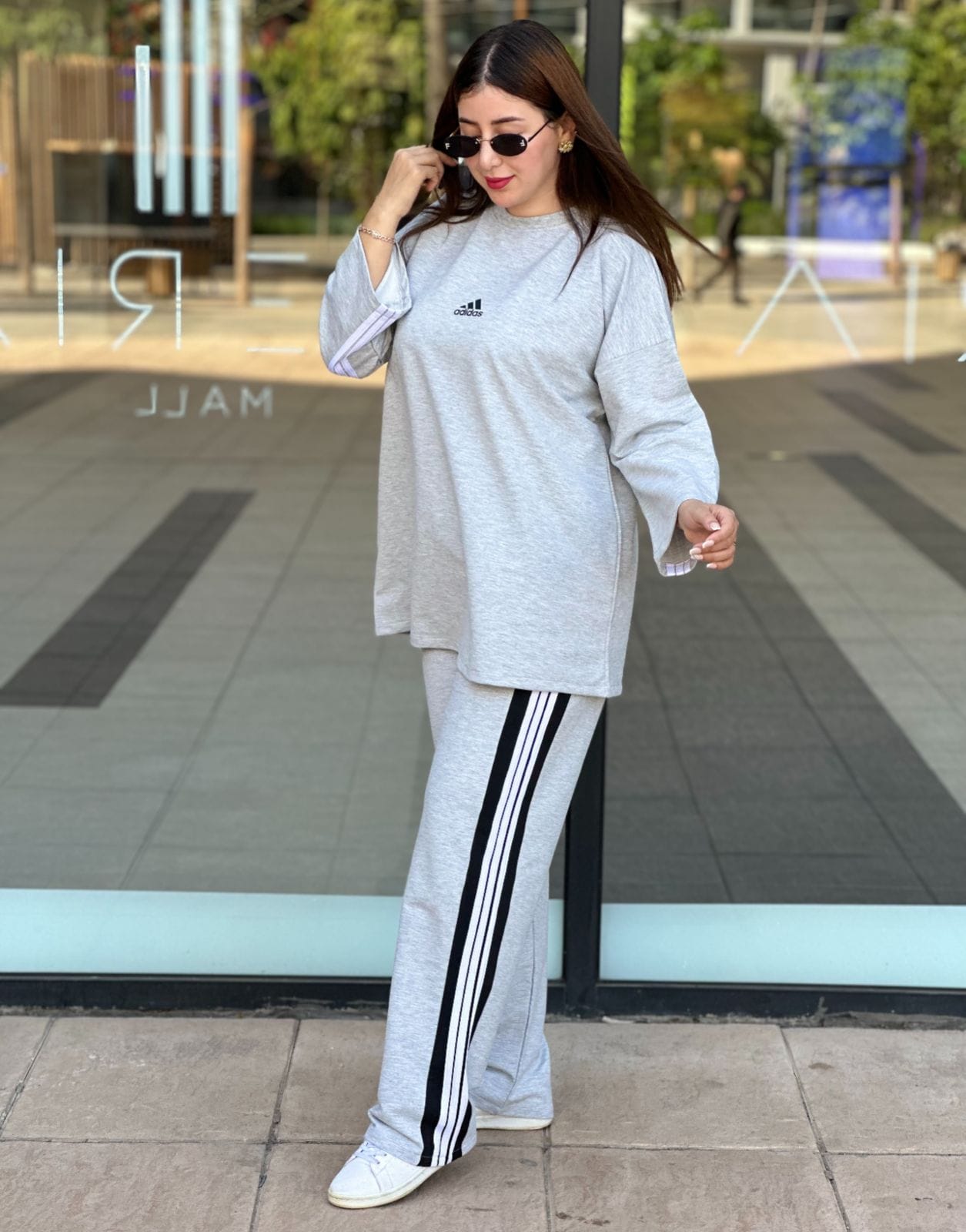أنصومبل 2 بياس أديداس بثوب مونطوني سكوبا خريفي