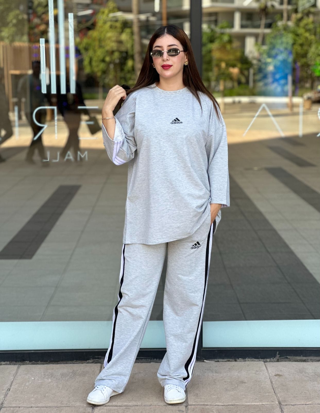 أنصومبل 2 بياس أديداس بثوب مونطوني سكوبا خريفي