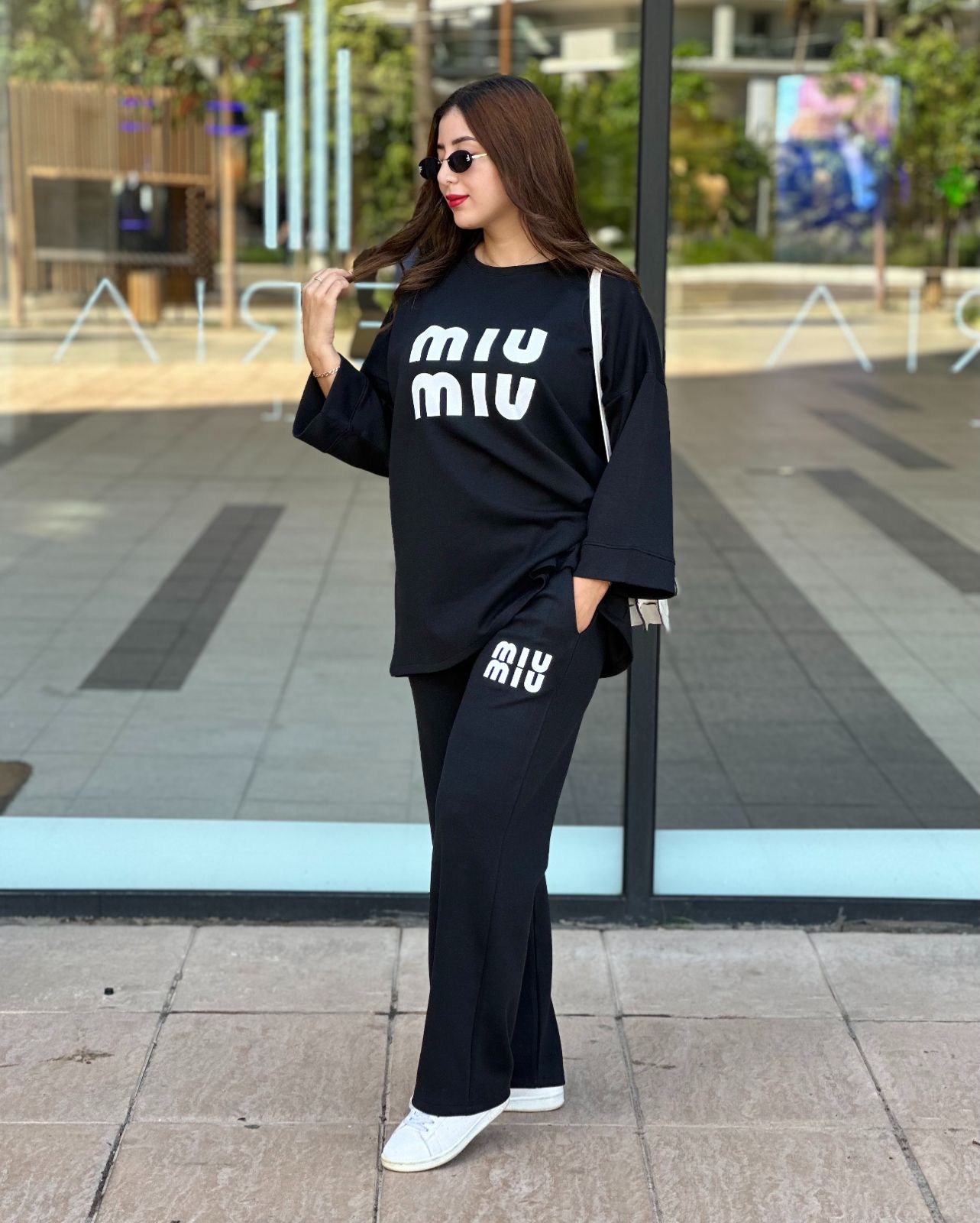 أنصومبل 2 بياس MIU SIMPLE بثوب  مونطوني