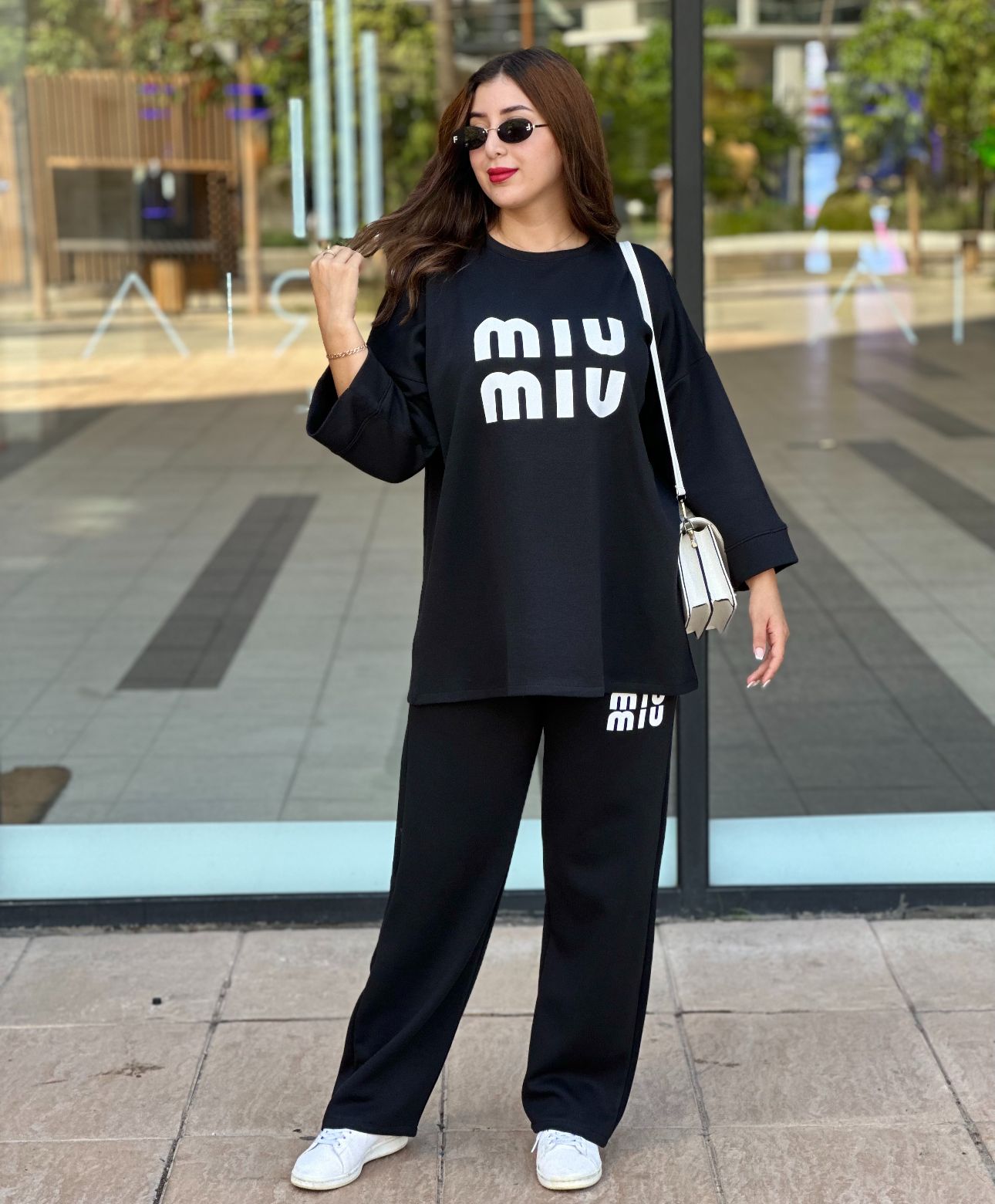 أنصومبل 2 بياس MIU SIMPLE بثوب  مونطوني